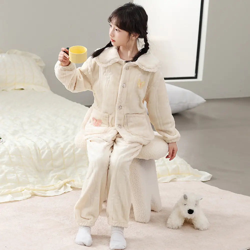 キッズ パジャマ 女の子 サンゴフリース 秋冬 新作 かわいい おしゃれ ルームウェア 中・大童 フランネル セットアップ ID2669 ベージュ / 110cm