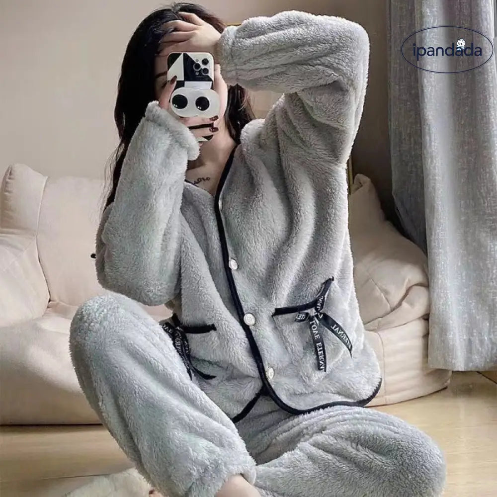 コーラルフリース　パジャマセットアップ　冬　レディース　ルームウェア Dark Angel（ダークエンジェル） ルームウェア 部屋着 セットアップ