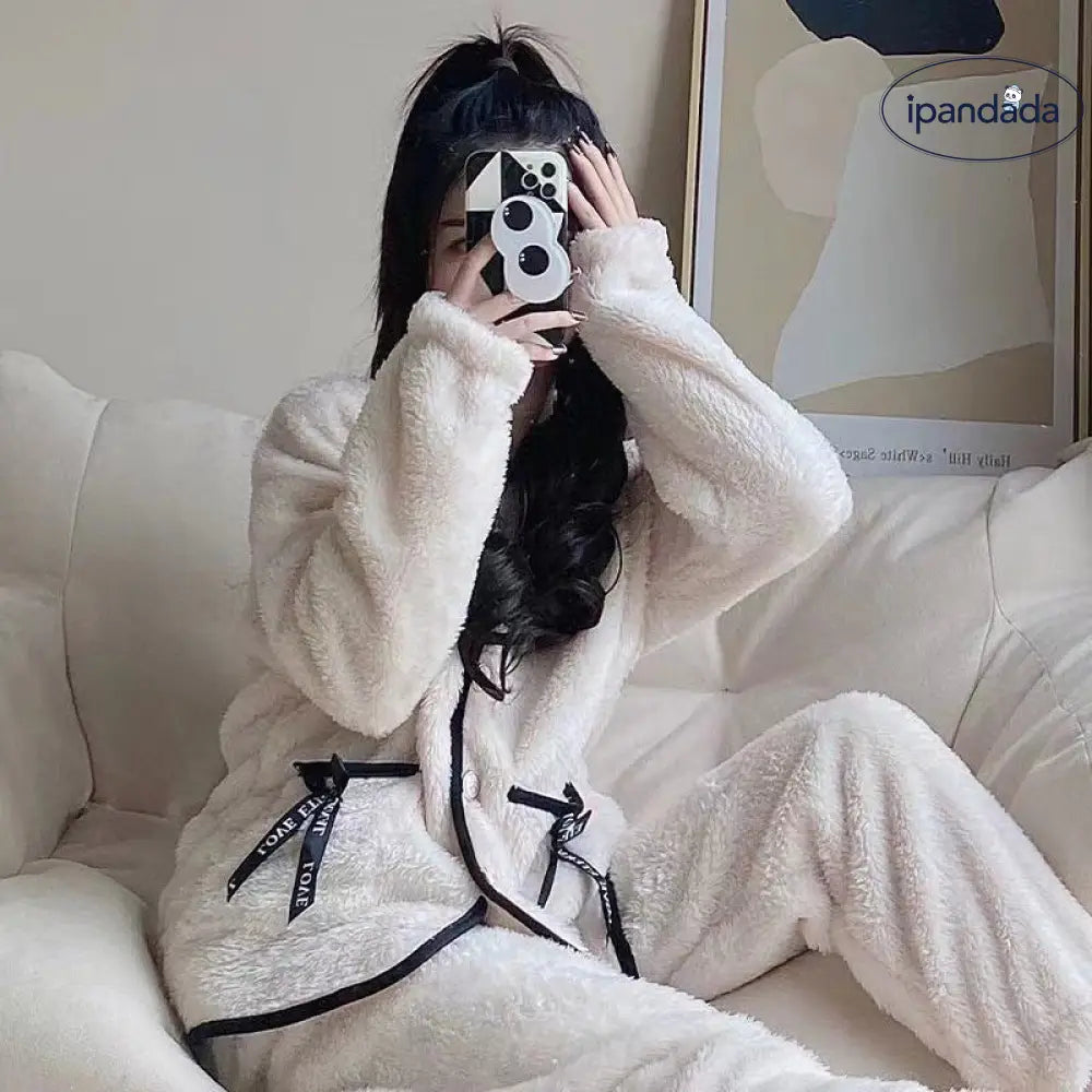 コーラルフリース　パジャマセットアップ　冬　レディース　ルームウェア コーラル フリース パジャマ 女性用 冬 2025 新作 セット 秋冬 ルーム