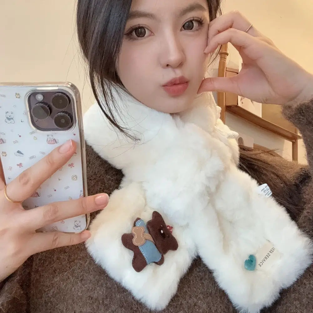 くま ぬいぐるみ スカーフ レディース 可愛い 秋冬 防寒 リボン付き ネックウォーマー 保温 便利 クロス ファー スカーフ ID3439 ホワイト / 92cm