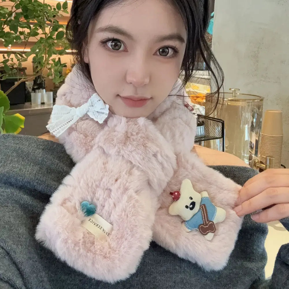 くま ぬいぐるみ スカーフ レディース 可愛い 秋冬 防寒 リボン付き ネックウォーマー 保温 便利 クロス ファー スカーフ ID3439 ピンク / 92cm
