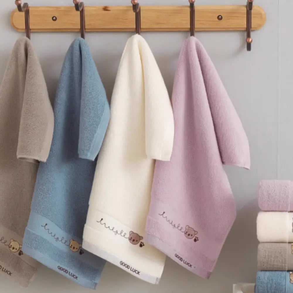 くまの柄 ピュアコットン 子供用 ミニタオル 顔拭き用 家庭用 柔らかい 全綿 吸水性 ほつれない ハンドタオル ID2243 ベージュ+ブルー+ブラウン+パープル インテリア雑貨＞ファッション雑貨