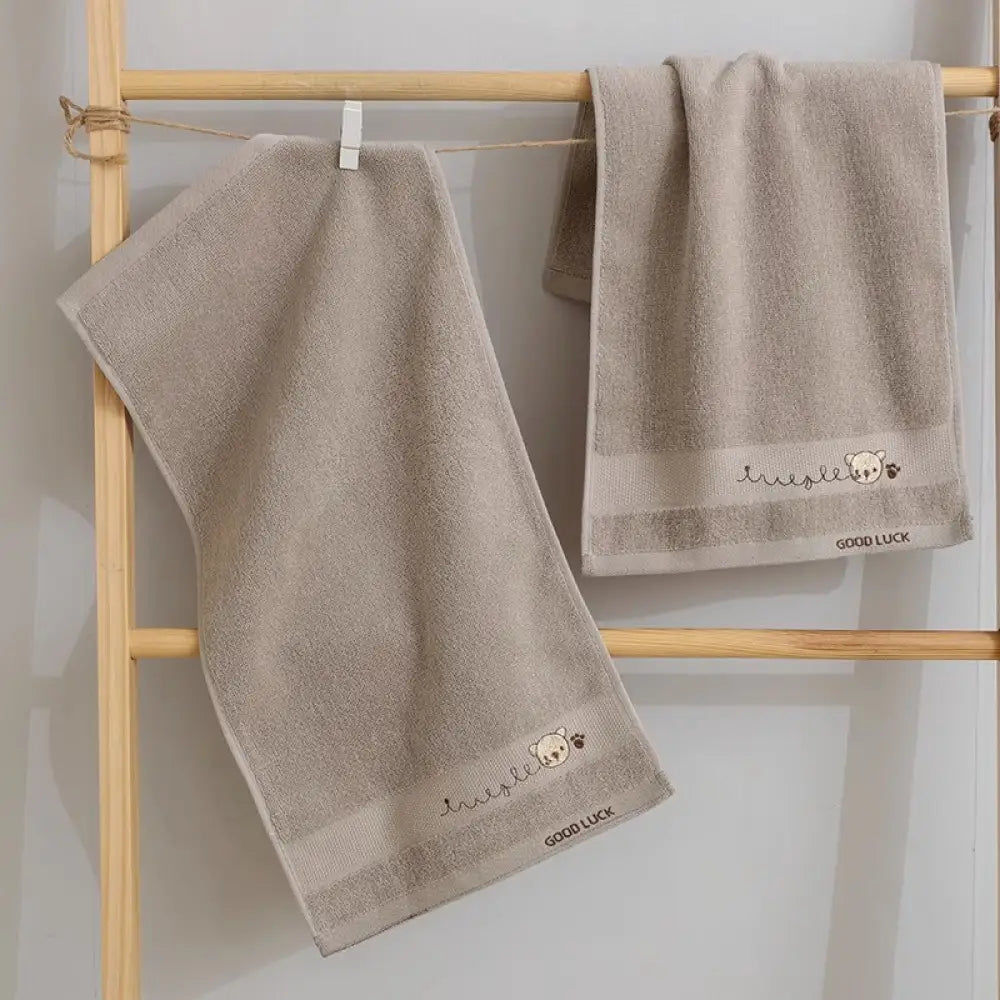 くまの柄 ピュアコットン 子供用 ミニタオル 顔拭き用 家庭用 柔らかい 全綿 吸水性 ほつれない ハンドタオル ID2243 ブラウン インテリア雑貨＞ファッション雑貨