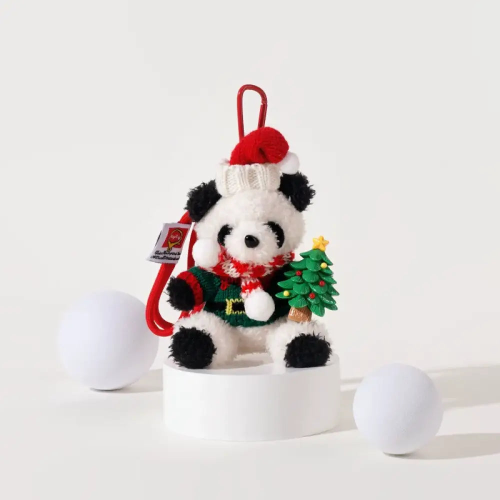 【クリスマス限定セール】4色展開 パンダ ぬいぐるみ マスコット キーホルダー ハンドメイド クリスマス プレゼント ギフト かわいい グリーンベルトパンダ / フリー グッズ＞ぬいぐるみ