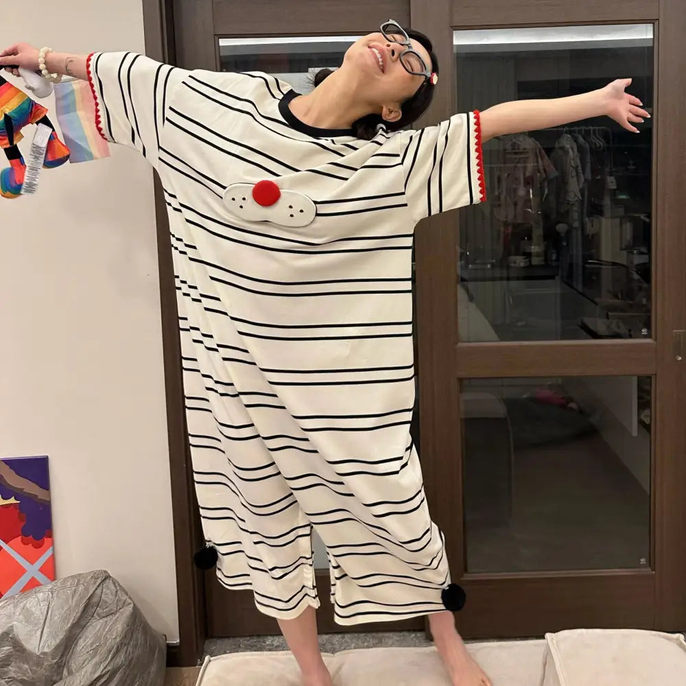 ID1312 【猫柄】かわいいパジャマワンピース 半袖 ゆったりサイズ 部屋着・外出兼用 おしゃれ