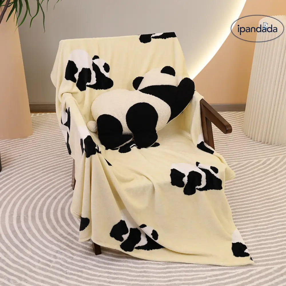 毛布と抱き枕兼用 パンダブランケット 丸洗い可 クッションに成る オールシーズン 収納簡単 便利グッズ やわらかな肌触り お昼寝毛布 写真通り / 枕: 60*40cm&ブランケット: 120*150cm 寝具＞ブランケット・タオルケット
