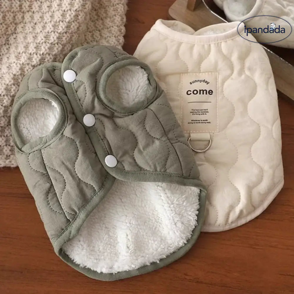 猫 秋冬 ベスト 保温 セーター 犬 小中型犬 外出用 リード取り付け ペット服 ID2959