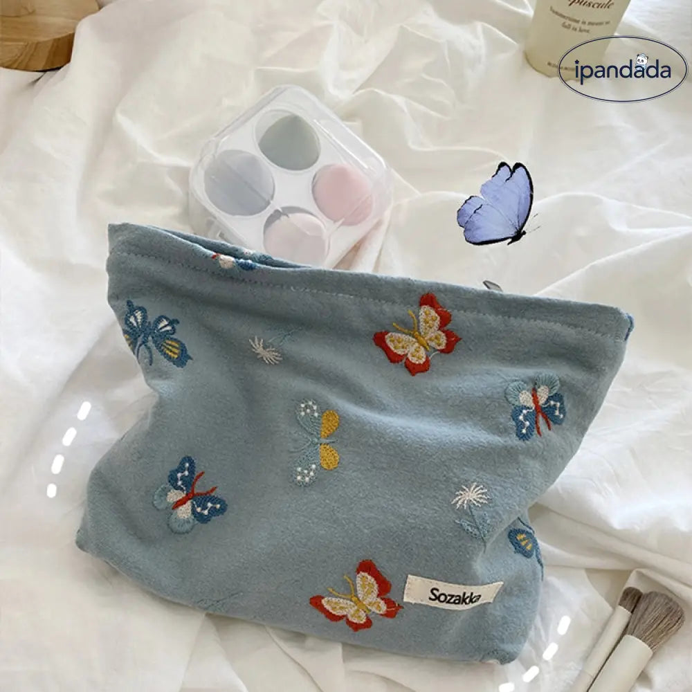 収納バッグ ウサギ メイクポーチ 優しい天青色 精巧な手刺繍 蝶 携帯用 レディース 高級 可愛い 高品質 ID1783