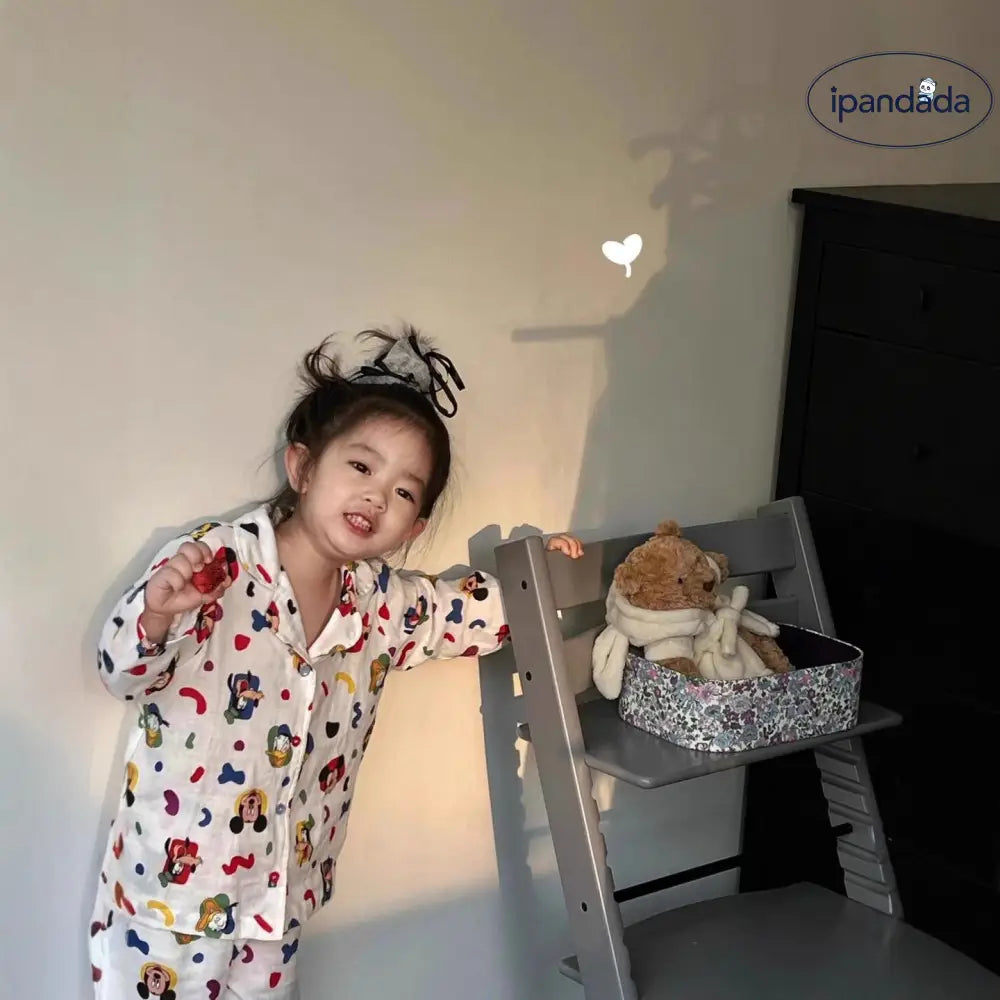 ミッキー 子供 ルームウェア セット 春秋 長袖 部屋着 寝間着 ベビー キッズ 肌着 男の子 女の子 かわいい 2点セット 肌に優しい ID4111 ベビー＆キッズ