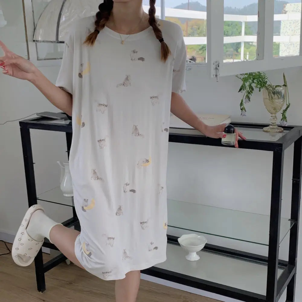ID865 ナイトドレス レディース 春 夏 新作 和風 キュート 月と子猫 プリント モダール ロング丈 ホームウェア ルームウェア 部屋着 写真通り / フリー レディース＞ワンピース