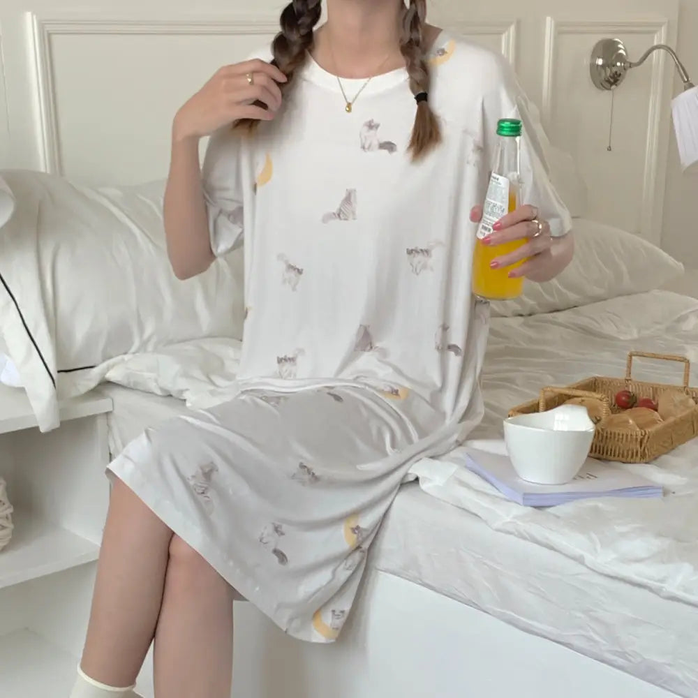 ID865 ナイトドレス レディース 春 夏 新作 和風 キュート 月と子猫 プリント モダール ロング丈 ホームウェア ルームウェア 部屋着 写真通り / フリー レディース＞ワンピース