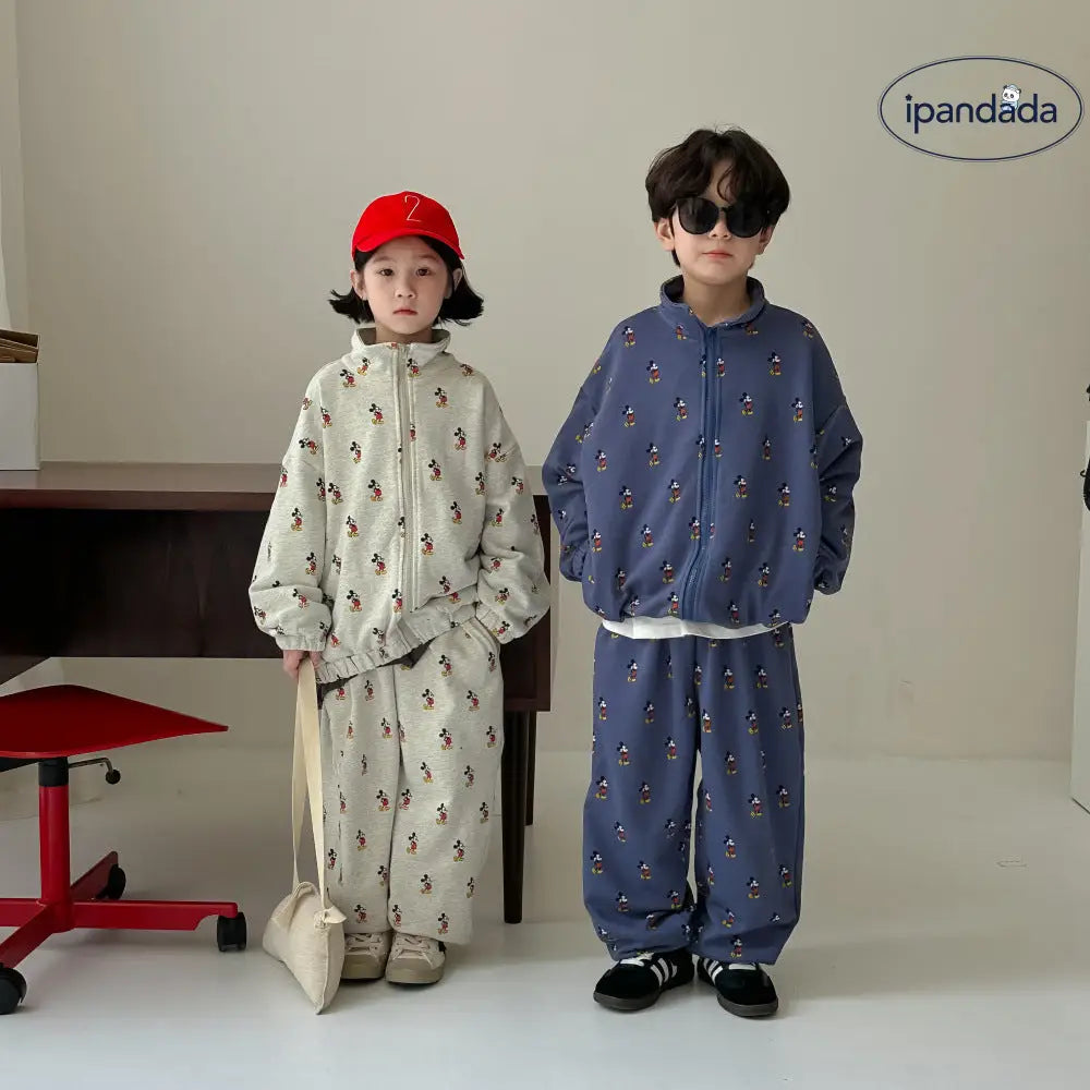男の子 女の子 韓国風 秋服 春服 ミッキー柄 長袖 長ズボン セットアップ 上下セット 子供用 おしゃれ 可愛い ID4622 ベビー＆キッズ