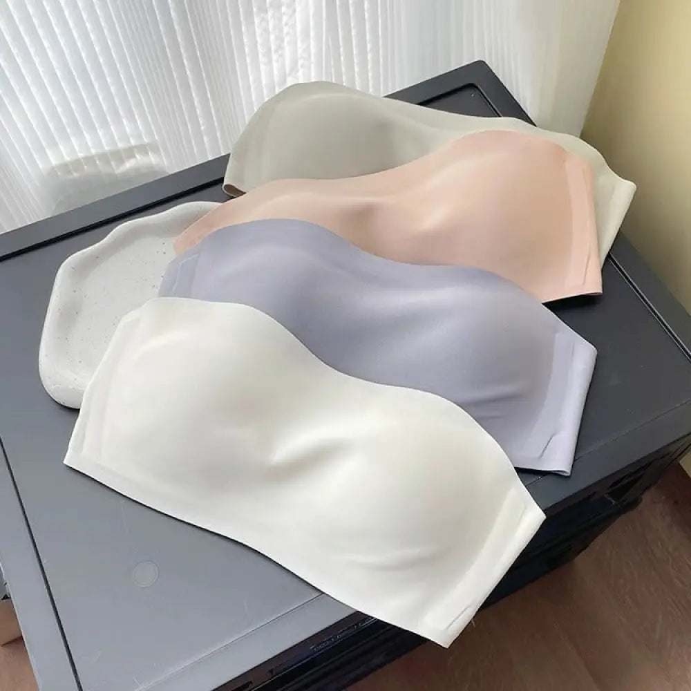 ID1111 ノンワイヤー ヌーブラ 小胸専用(A～Cカップ) シリコン防滑 3D立体裁断 脇肉集中 自然膨らみ シームレス 美背中デザイン パーティーインナー ライトグリーン / S 37.5～50kg対応 32/70ABC