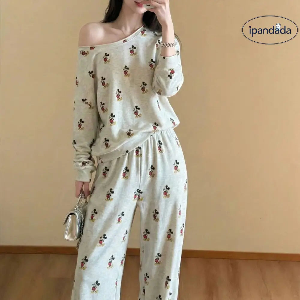 オフショルダースリーブ ミッキー パジャマ セット 大人可愛い 春 新作 長袖 長ズボン 部屋着 ホームウェア 快適 オーバーサイズ プレゼント ギフト ID4152 レディース＞セットアップ