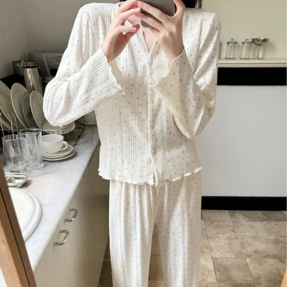 パッド付き レディース パジャマ 秋 春 新作 長袖 ロングパンツ ストレッチ スウィート フラワー ラフ 薄手 部屋着 セット ID4148