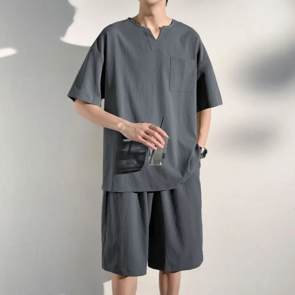 ID943 パジャマ メンズ 夏物特集 父の日 半袖 春 夏 柔らかく軽い薄手の快適Tシャツ 上下セット 胸ポケット 半袖 短パン 無地 寝間着 軽い 接触冷感 セットアップ ギフト プレゼント グレー / M メンズ＞セットアップ
