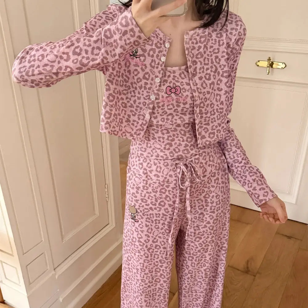 パジャマ 女性 春秋 豹柄 KTキャット カップ付き 可愛い 厚手 可愛い 前開き 春 夏 かわいい おしゃれ 3点セット ルームウェア ID4365 ピンク / M レディース＞セットアップ