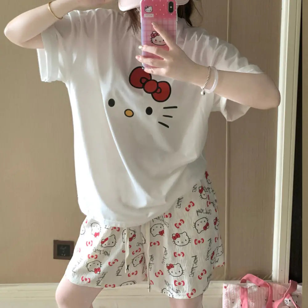 ID789 パジャマ レディース 夏 新作 2点セット ハローキティ プリント 綿 半袖 ショートパンツ ホームウェア ルームウェア 外出対応 インスタ風 キュート 通気性抜群 洗濯可能 部屋着 セット 薄手 おしゃれ インテリア