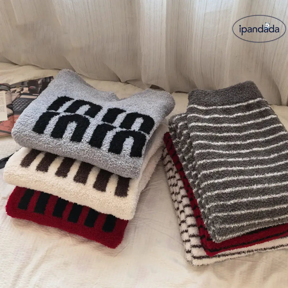 パジャマセット 秋冬 新作 フリース 厚手 保温 ゆったり ストライプ ルームウェア ソフト レディース ID3586