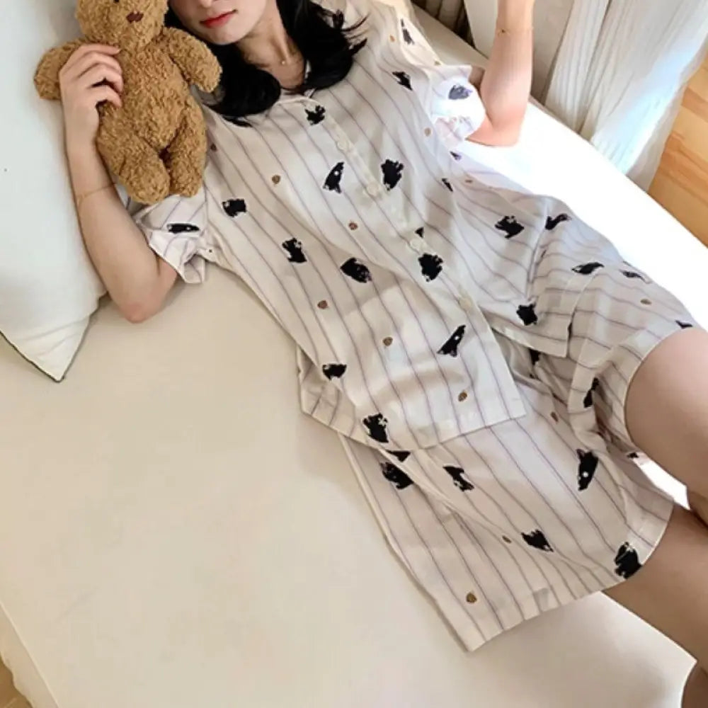 ID1334 パジャマセット レディース 夏 アイスシルク ストライプ柄 スイート キュート 肌ざわり最高 半袖 ショートパンツ 薄手 通気性 新作