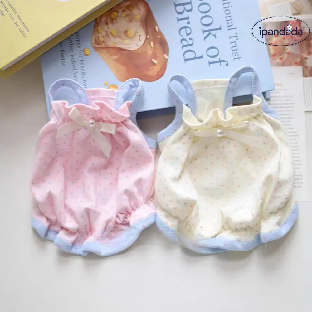 ペット ドット リボン ストラップ ワンピース ナチュラル かわいい 服 犬 猫 小型犬 ベスト 薄手 軽量 夏用 涼しい おしゃれ レース 透け感 春夏 お出かけ 室内用 メッシュ 快適 通気性 ペットウェア キュート デザイン ペット服 小型犬用 ID2133
