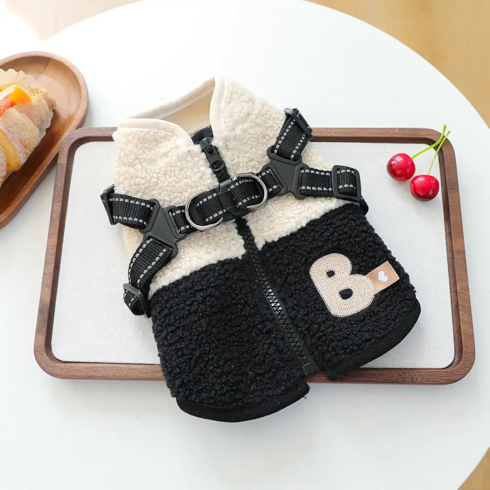 ペットウェア 秋冬 新作 小型犬 幼犬 ハッピー ドッグ キャット 保温 快適 シャギーフリース バイカラー ハーネス ベスト ID3520 ブラック / XS