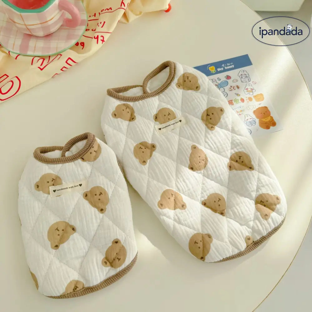 プリント くま ベスト 秋冬 犬 保温 ジャケット トイプードル ビション 猫 ノースリーブ 厚手 綿100% フリース裏起毛 防寒 暖かい 快適 撥水 外出用 おしゃれ ペットウェア 室内用 散歩 洗える 耐久性  ID2567