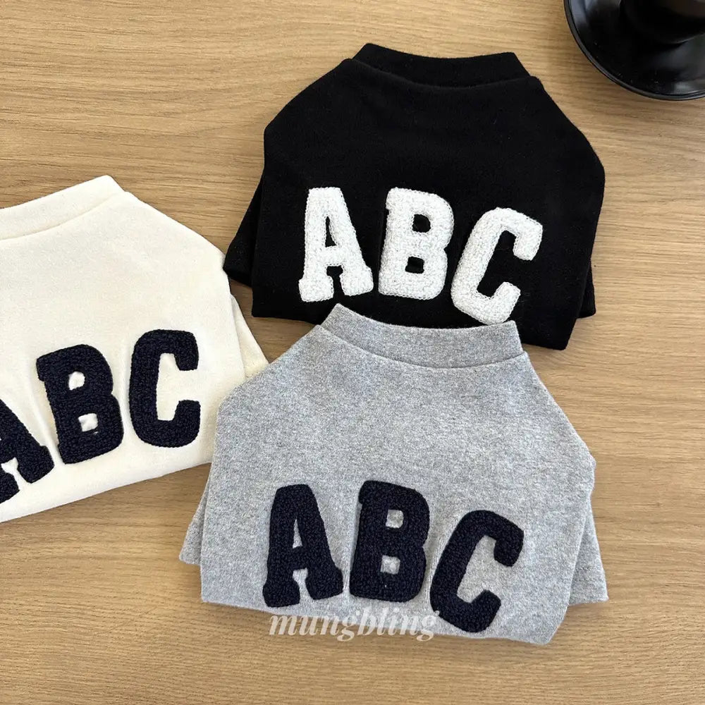 秋冬 刺繍 アルファ ベット 中型犬用 小型犬用 パーカー ビション・フリーゼ テディ・ベア・ポメラニアン 暖かい ペット用 犬服 猫服 ID3906