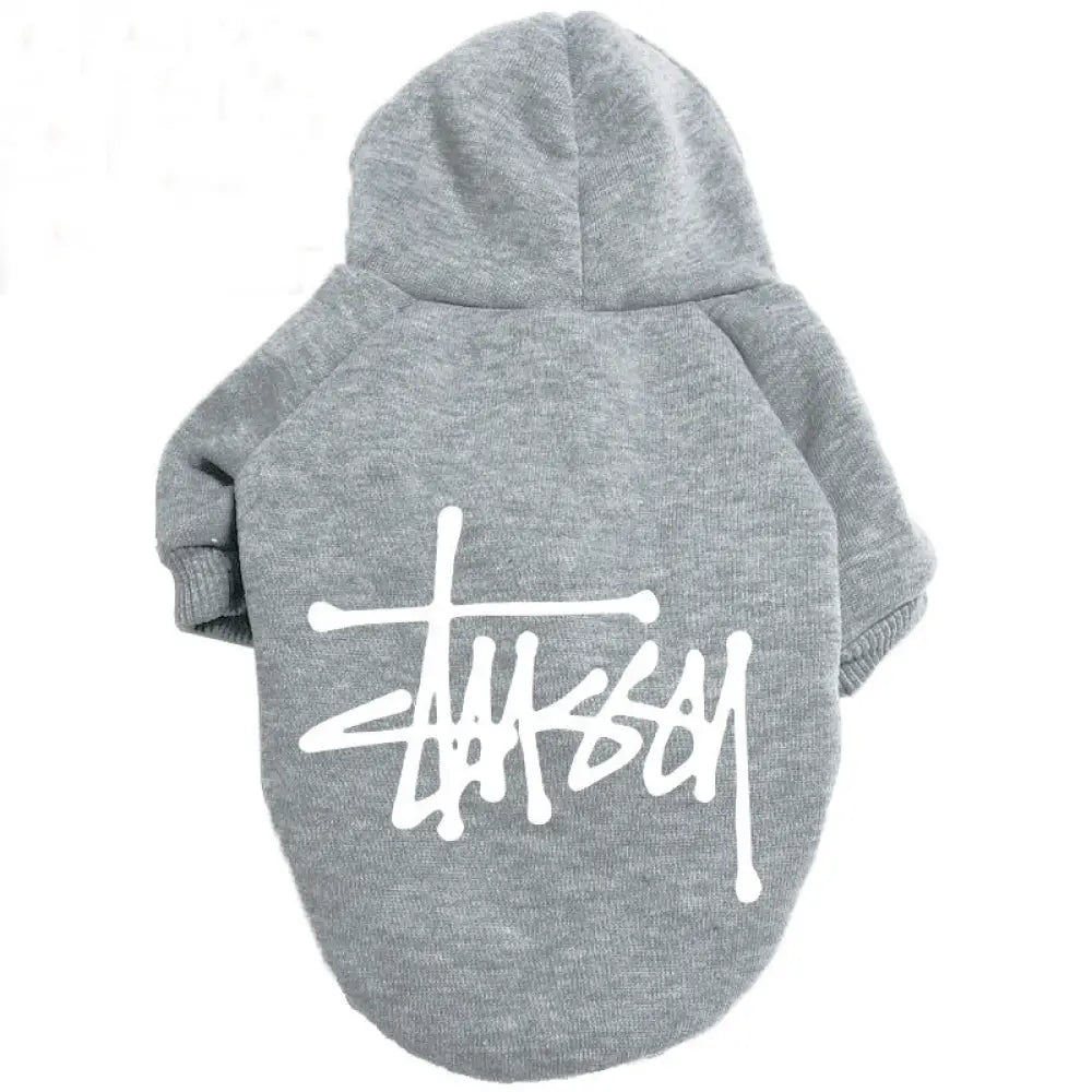 秋冬 ペット服 レタープリント トレンド おしゃれ 人気 犬用 フリース裏起毛 パーカー フード付き スポーツウェア 小型犬 中型犬 大型犬 変身 防寒 暖かい 快適 撥水 外出用 インスタ映え ブランド風 厚手 ストリート カジュアル