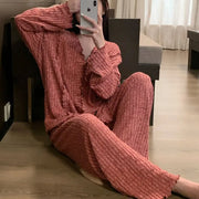 秋冬 ロング パジャマ 女性 ルームウェア フリル 紫色 赤色  外出可能 秋冬 シンプル 加厚 保温 ID2731