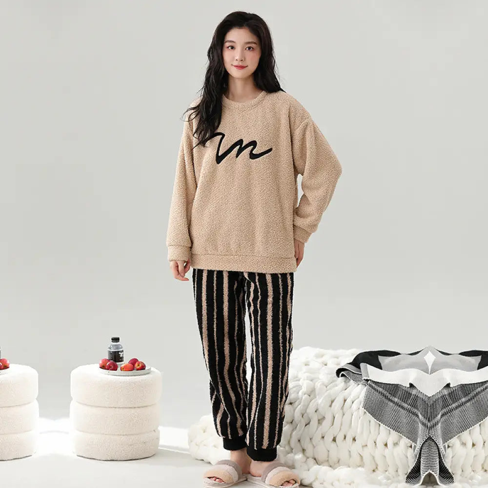 秋冬用 保温 フリース カップル用 パジャマ ラウンドネック 長袖 裏起毛 厚手 かわいい 男女兼用 ルームウェア セット ID3560 タイプ③ / レディースＭ