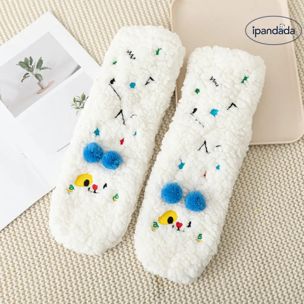 秋冬用 カートゥーン 刺繍 動物 レディース ソックス 羊毛 フリース 厚手 ルーム ソックス 滑り止め 睡眠用 足元暖かい フロア ソックス ID2577