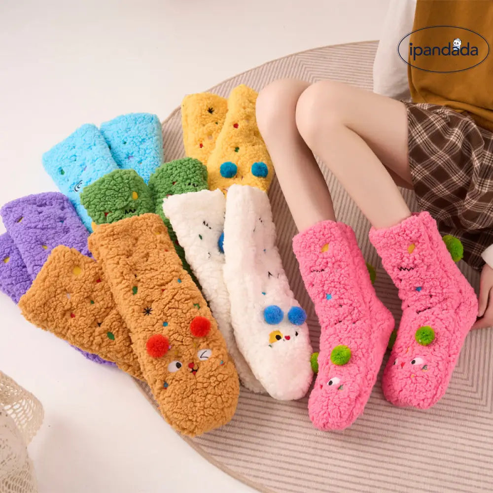 秋冬用 カートゥーン 刺繍 動物 レディース ソックス 羊毛 フリース 厚手 ルーム ソックス 滑り止め 睡眠用 足元暖かい フロア ソックス ID2577