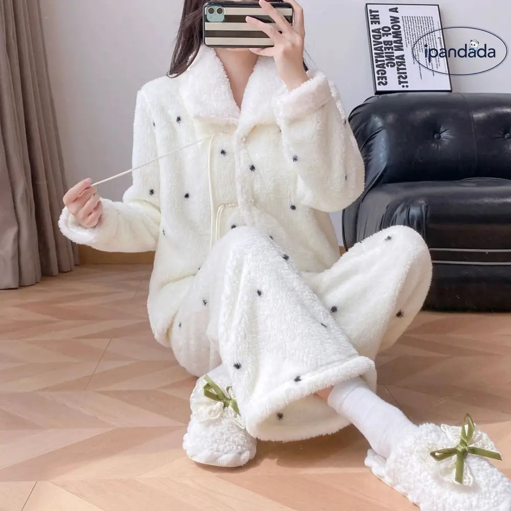 秋冬用 コーラルフリース パジャマ レディース 裏起毛 ダブルフェイス ガウン 保温 ルームウェア セット ID3599