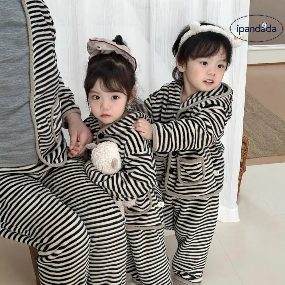 秋冬 子供 パジャマ 男の子 女の子 保温 フリース 親子 ルームウェア ベビー ストライプ フード付き パジャマ ID2957