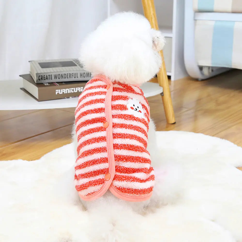 犬服 背中開き ベスト ストライプ柄 ドッグウェア 小型犬 服 もこもこ 裏起毛 防寒 冬服 袖なし暖かい ダウン　前あき 前ボタン レッド イエロー ブルー レッド / S（対応体重1.2-2KG） ペット用品＞ウェア