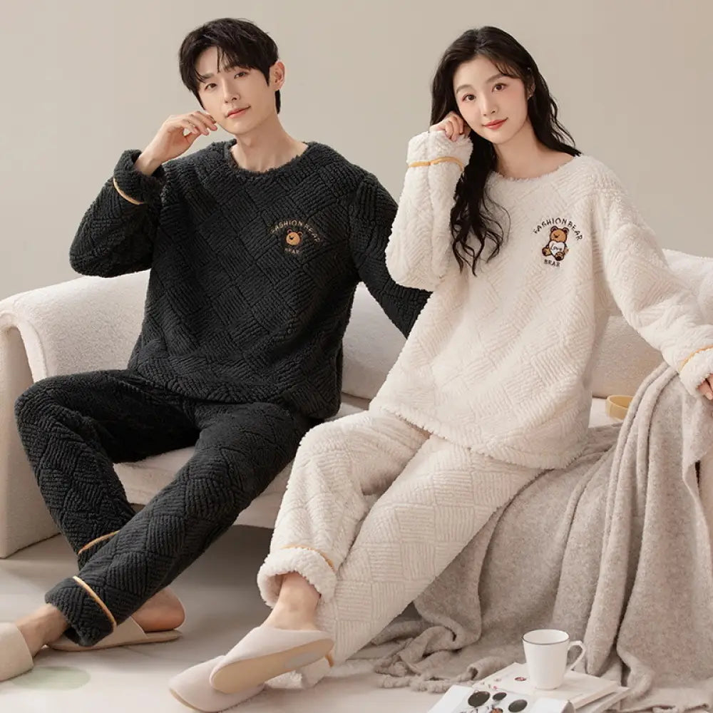 ペア パジャマ 大人 着ぐるみ パジャマ 冬 可愛い 熊 もこもこ パジャマ 着る毛布 カップル お揃い 上下セット フランネル 冬物 防寒 カップル ペア ルームウエア ペアお揃い ふわふわ ゆったり 寝巻き 防寒対策 レディース