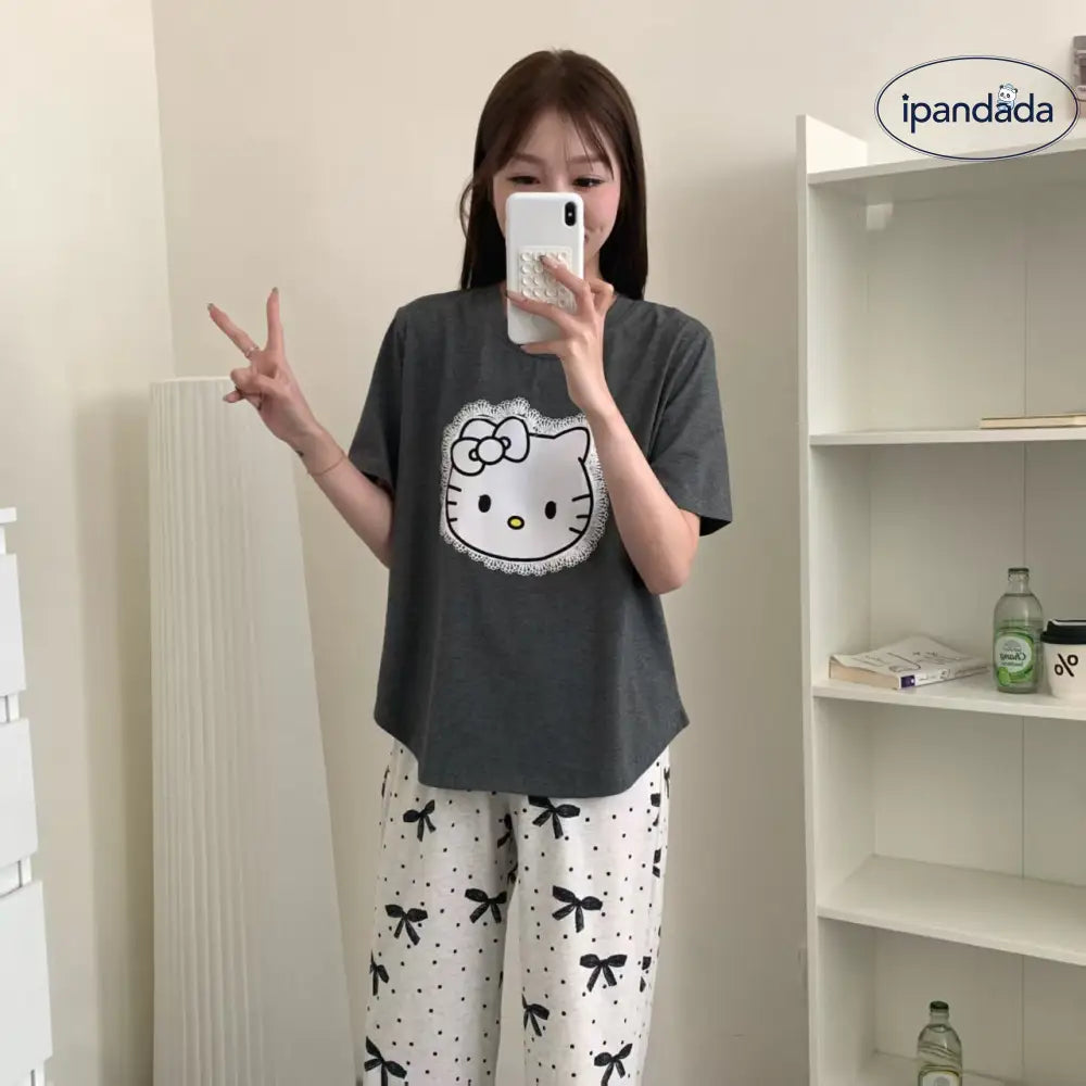 ID882 パジャマ レディース 夏 インスタ風 スイート ハローキティ プリント ラウンドネック 半袖 長ズボン セット リボンデザイン カジュアル 外出対応 おしゃれ ホームウェア ルームウェア 部屋着 レディース＞セットアップ