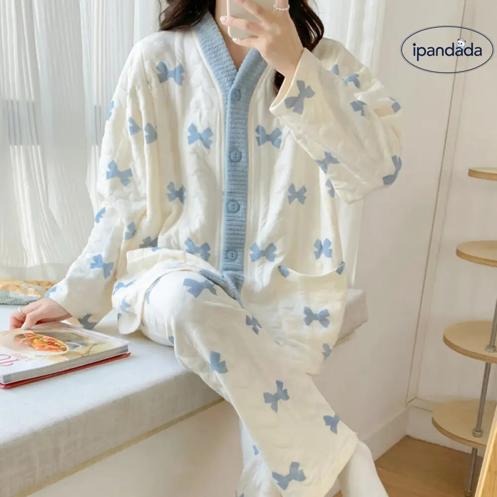 リボン柄 ボタン パジャマ ルームウェア 部屋着 産後服 寝間着 寝巻き 入院着 ナイトウエア レディース 前開き 上下セット 柔らかい ゆったり 春 秋 冬 レディース＞セットアップ