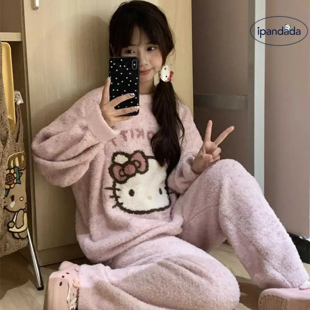 リピーター続出！パジャマ 冬 キャラクター ハローキティ