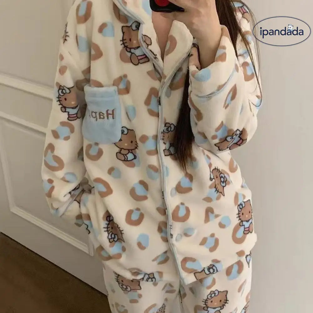 柔らかい レディース パジャマ 冬季 フランネル ヒョウ柄 ブラックレザー ハローキティ プリント 厚手 コーラルフリース ルームウェア ID3648