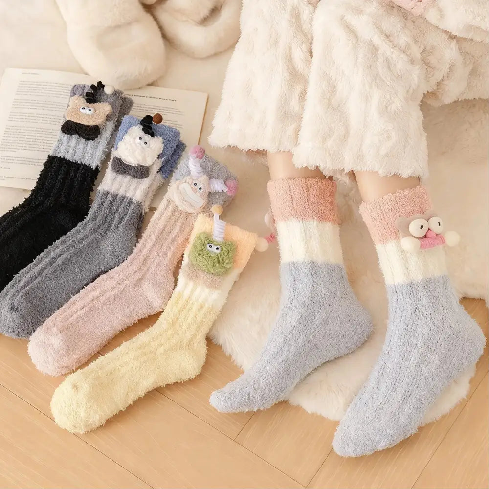 ルーム用 フリース キャラクター ソックス レディース 秋冬 保温 裏起毛 厚手 ゆったり コーラルフリース 足元 スリープ ロング ソックス ID3040