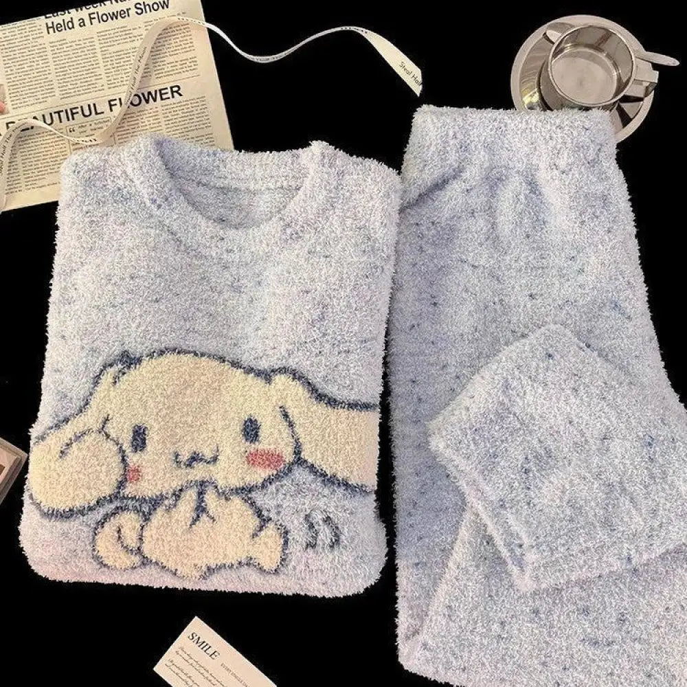 シナモロール パジャマ レディース 秋冬 フリース 厚手 大サイズ 長袖 パンツ ふわふわ ホームウェア セットアップ 暖かい 柔らかい 保温 快適 おしゃれ ルームウェア 自宅用 リラックス レディース用 着心地 ナチュラル ゆったり