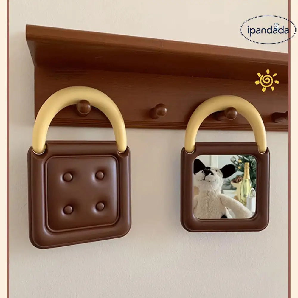手鏡 コンパクトミラー ハンドミラー チョコレートカラー ニュアンスカラー 大人かわいい ギフト プレゼント プチギフト 写真通り / フリー グッズ＞ミラー