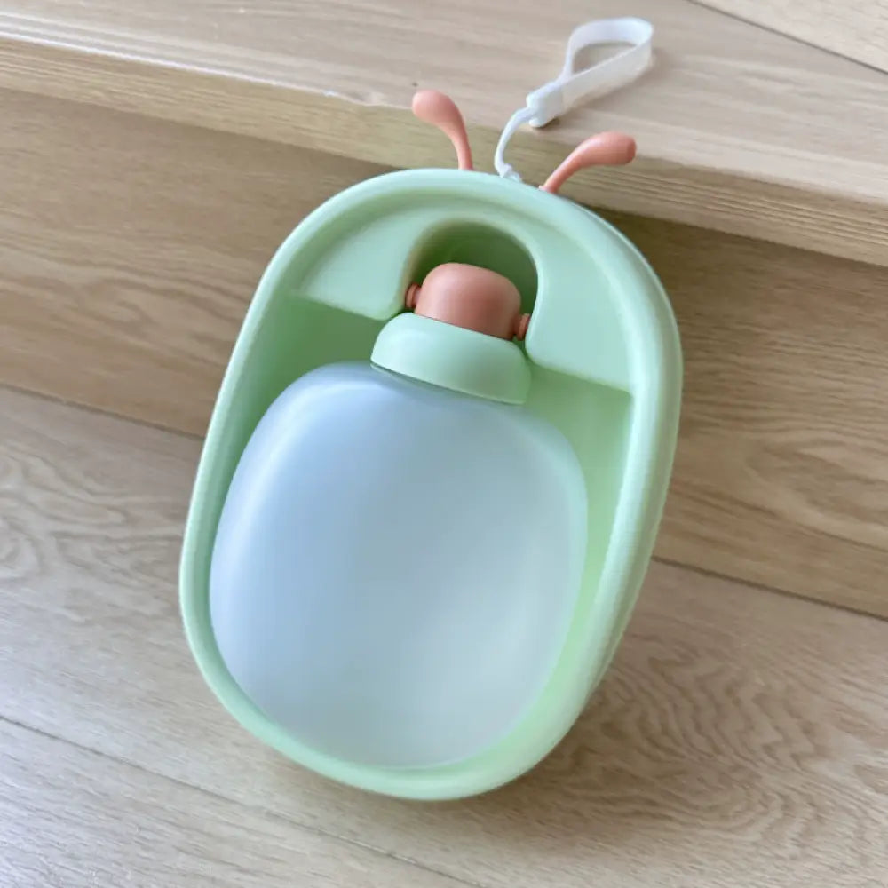 手軽 水分補給 ペット 水杯 水碗 猫 給水 カップ 500ml 携帯 大容量 犬 水筒 户外 散歩 給水器 折りたたみ 漏れ防止 清潔 軽量 耐久性 旅行用 キャンプ 外出 便利 ペット用品 ステンレス プラスチック ID2373