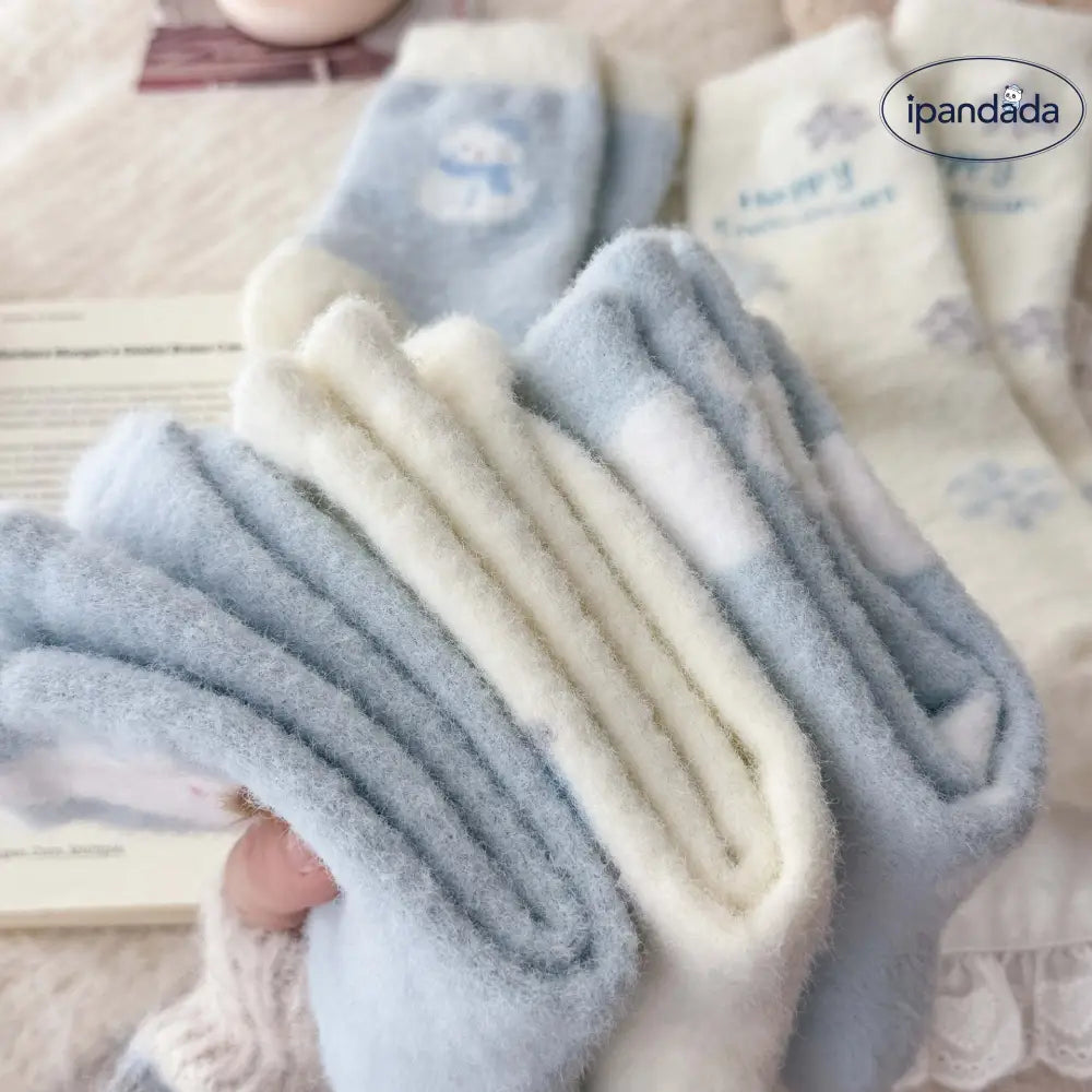 ソックス レディース 冬 フリース 厚手 保温 ミドルソックス かわいい カートゥーン 雪だるま 睡眠用 ルームソックス ID3285
