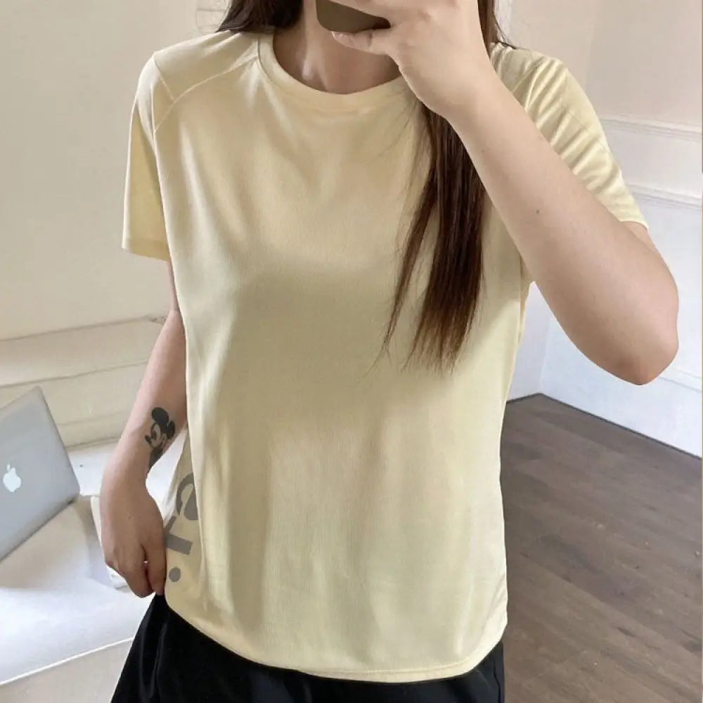 ID1297 スポーツウェア レディース 夏 ランニング アウトドア Tシャツ ショートパンツ セットアップ 通気性 速乾 吸汗 超軽量 快適 膝上丈 2点セット 全6色 イエロー / M 外出着＞セットアップ