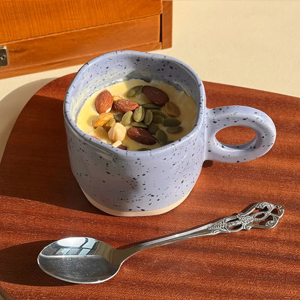 ID1666 スプラッター柄 セラミックマグカップ おしゃれ プレミアム コーヒーカップ 朝食用 ミルクグラス 丈夫 食洗機対応 パープル + スプーン インテリア雑貨>その他