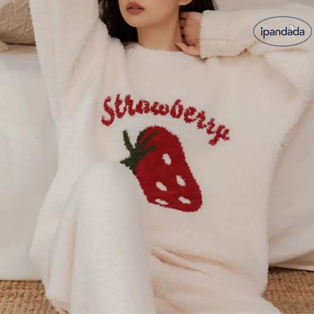 スタイルアップ いちご パジャマ レディース 上下セット 可愛いパジャマ アルファベット あったか ゆったり 女の子 レディース＞セットアップ