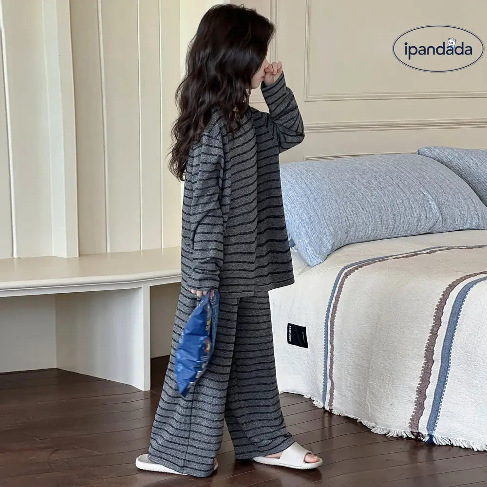 ストライプ柄 春 新作 キッズ パジャマセット 長袖 長ズボン モダン 可愛い 中大童向け ゆったり ルームウェア セットアップ ID4008 ベビー＆キッズ＞キッズ